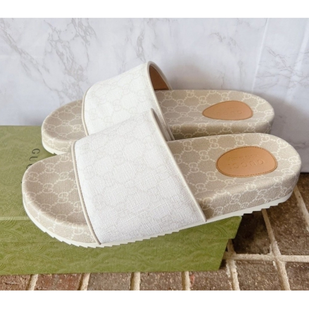 Gucci Slides in Cream/Ivory UK8 US Men's 8.5 US Woman's 10.5 - Full Inclusion